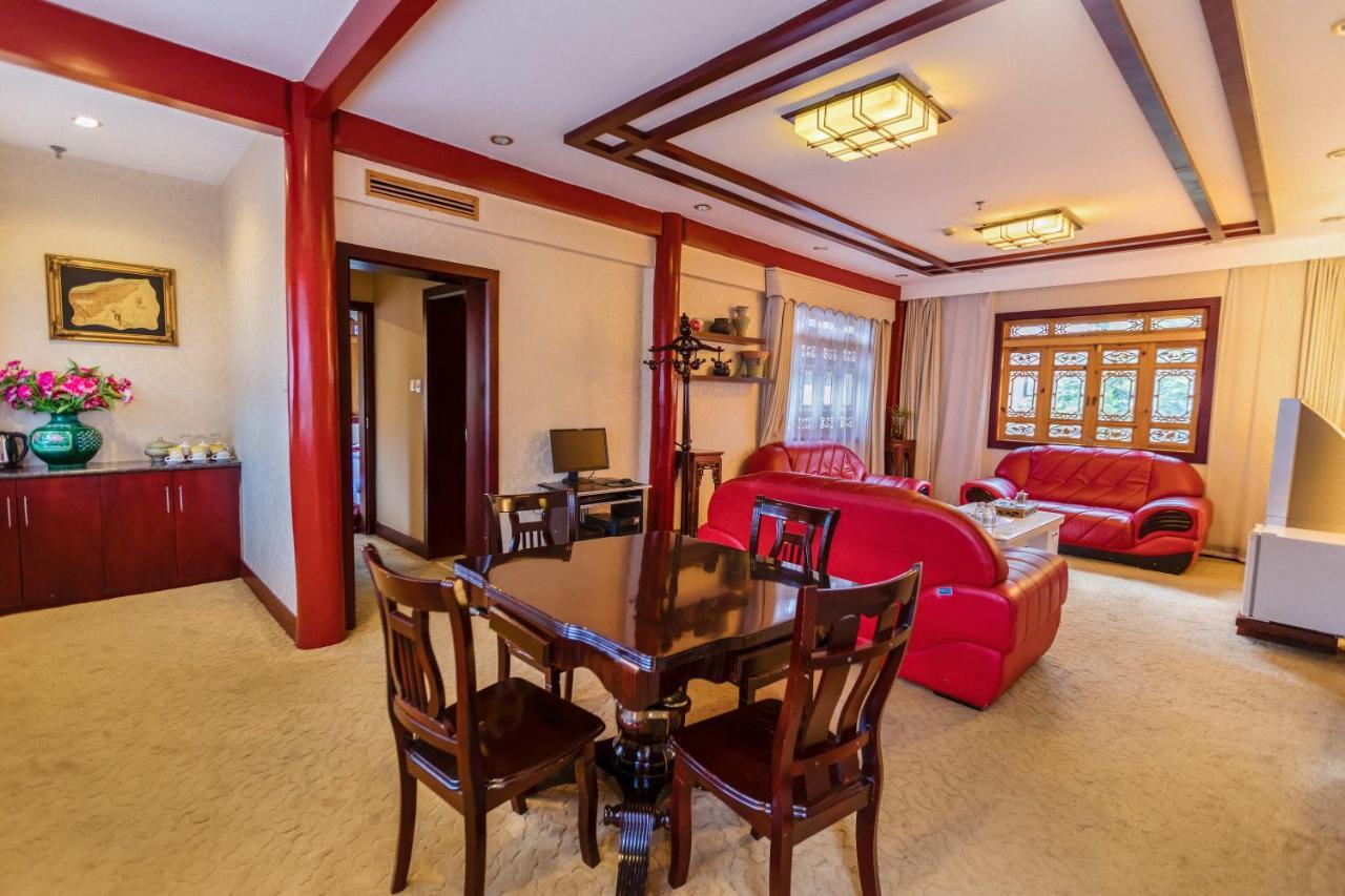 Lijiang Wangfu Hotel Exterior foto